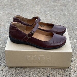 Taos Footwear Uncommon Mary Jane Shoe 9.5